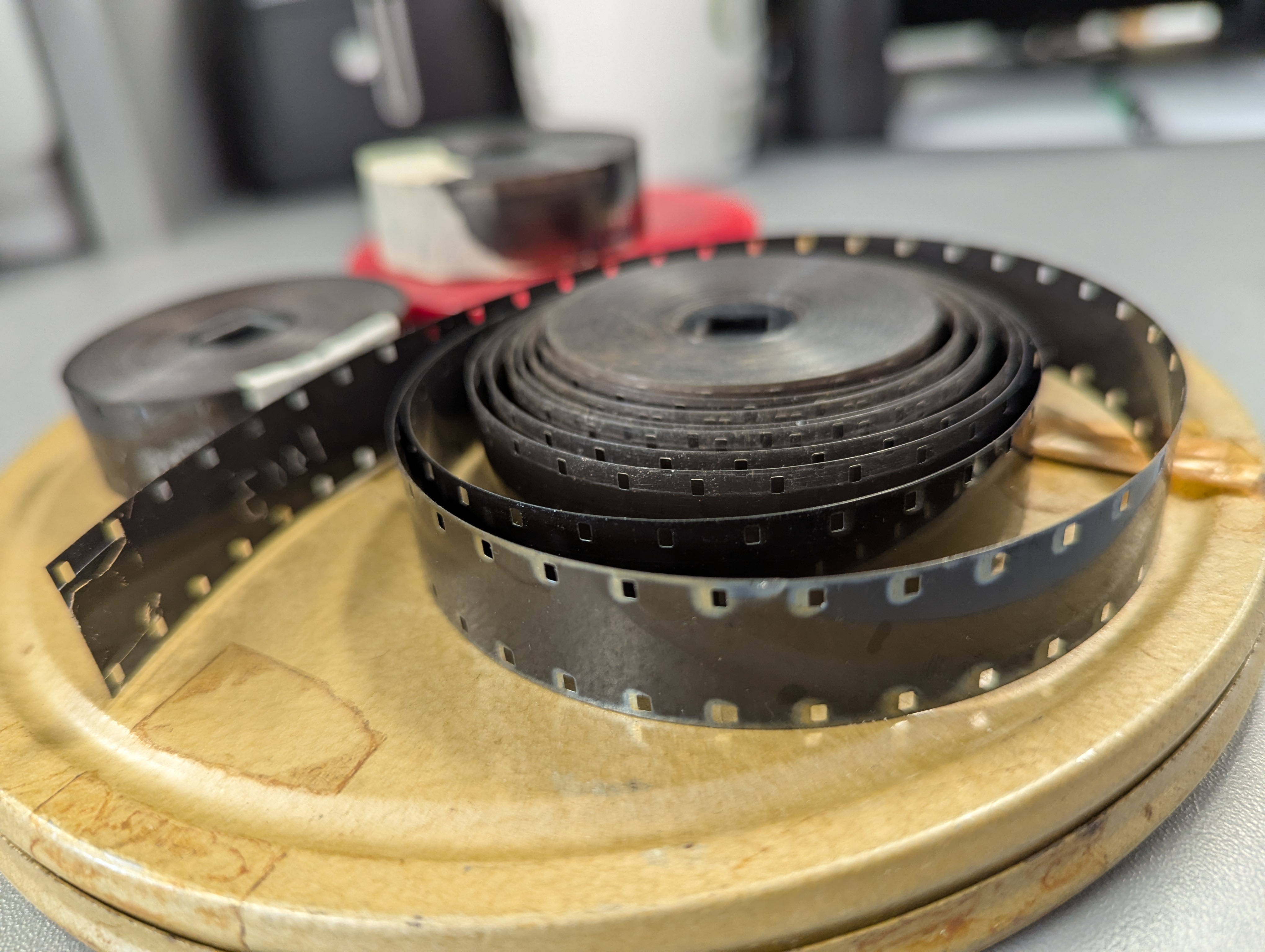 Historical cine & motion film digitisation